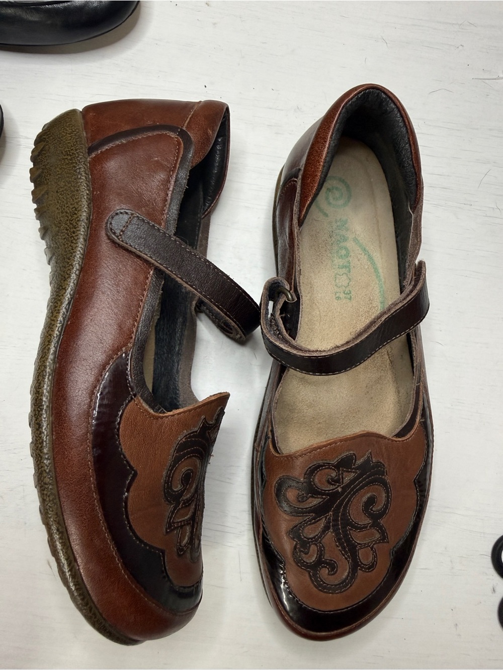 Naot Motu Mary Jane Flats Brown Leather Slip On Comfort Fit Boho Casual Sz 7 - Picture 10 of 12